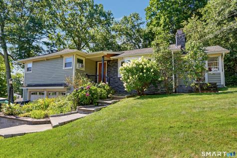 150 Suzanne Circle Trumbull CT 06611