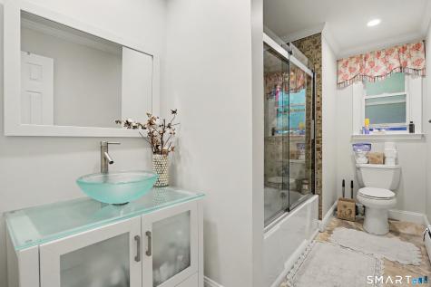 150 Suzanne Circle Trumbull CT 06611