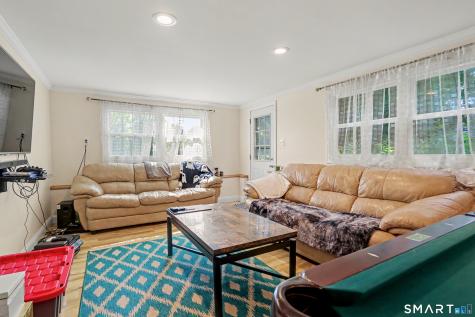 150 Suzanne Circle Trumbull CT 06611