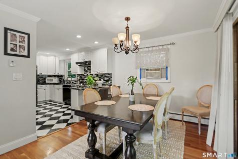 150 Suzanne Circle Trumbull CT 06611