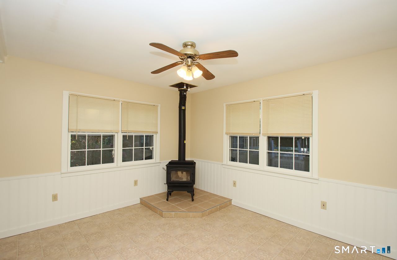 662 Forest Road North Branford CT 06472