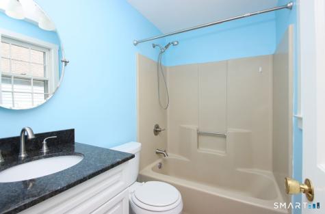662 Forest Road North Branford CT 06472