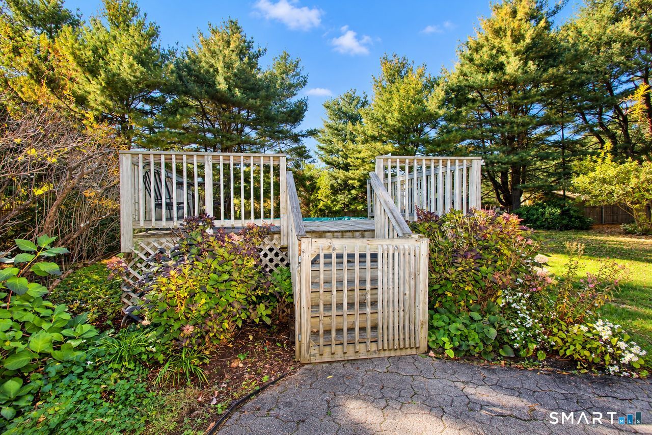 662 Forest Road North Branford CT 06472