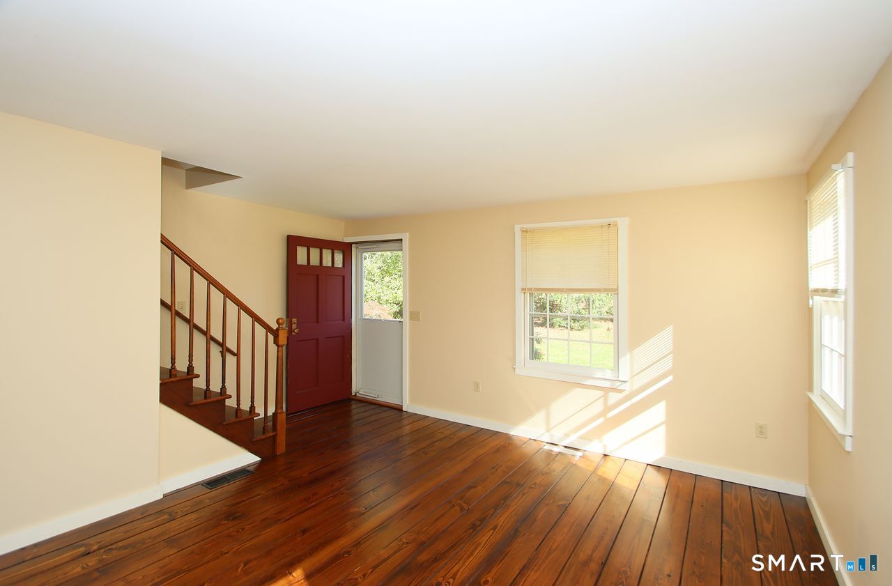 662 Forest Road North Branford CT 06472