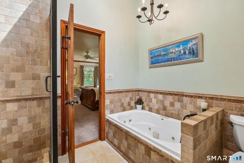 41 Colonial Ridge Drive New Milford CT 06755