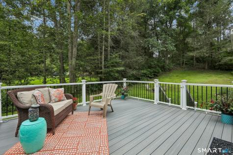 41 Colonial Ridge Drive New Milford CT 06755