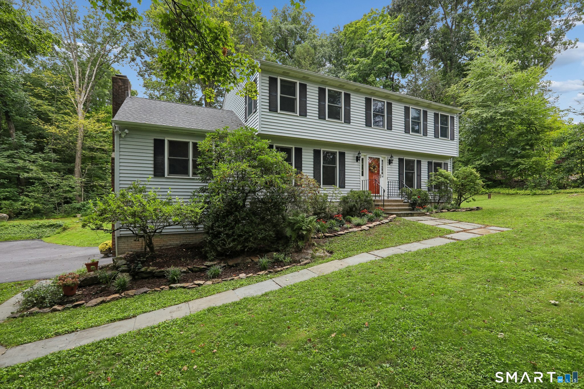 41 Colonial Ridge Drive New Milford CT 06755