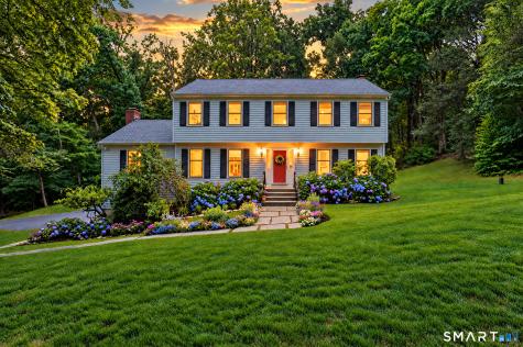 41 Colonial Ridge Drive New Milford CT 06755