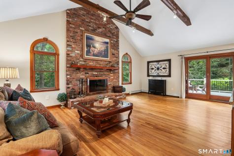 41 Colonial Ridge Drive New Milford CT 06755