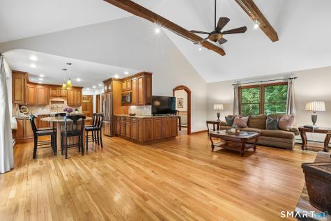 41 Colonial Ridge Drive New Milford CT 06755