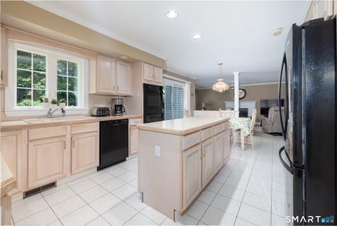 325 Georgetown Drive Watertown CT 06795