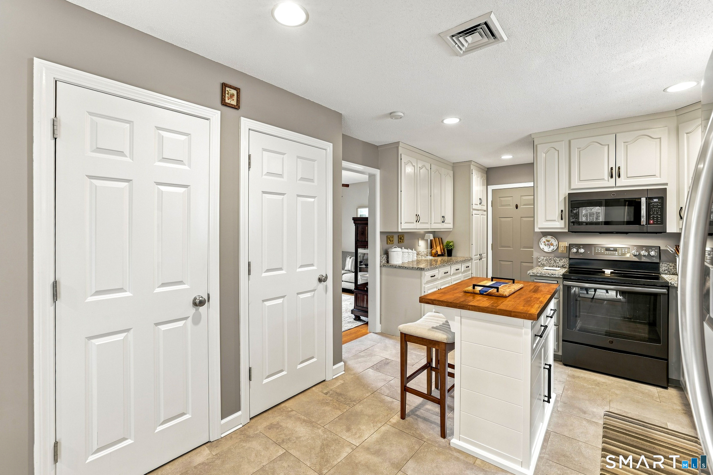 37 Hickory Street Plymouth CT 06786
