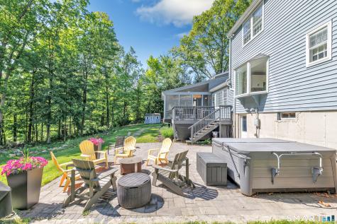 37 Lamppost Drive Redding CT 06896