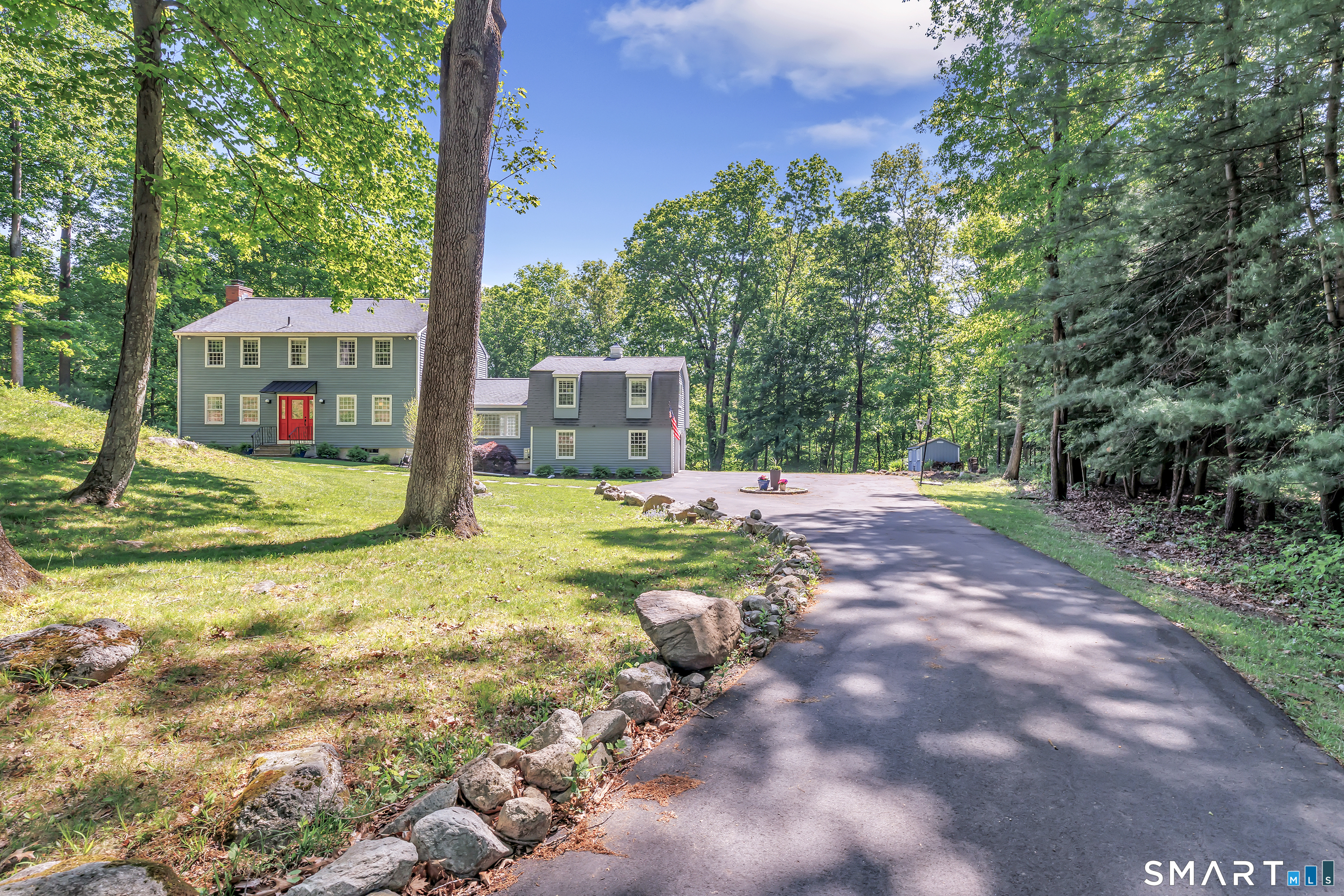 37 Lamppost Drive Redding CT 06896