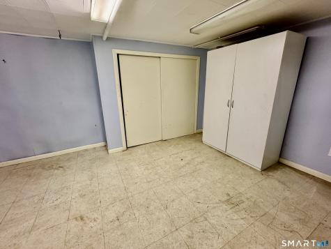 39 Brookview Avenue Waterbury CT 06706