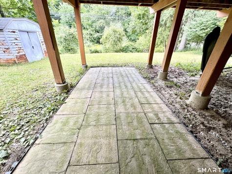 39 Brookview Avenue Waterbury CT 06706