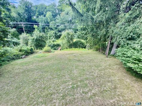 39 Brookview Avenue Waterbury CT 06706