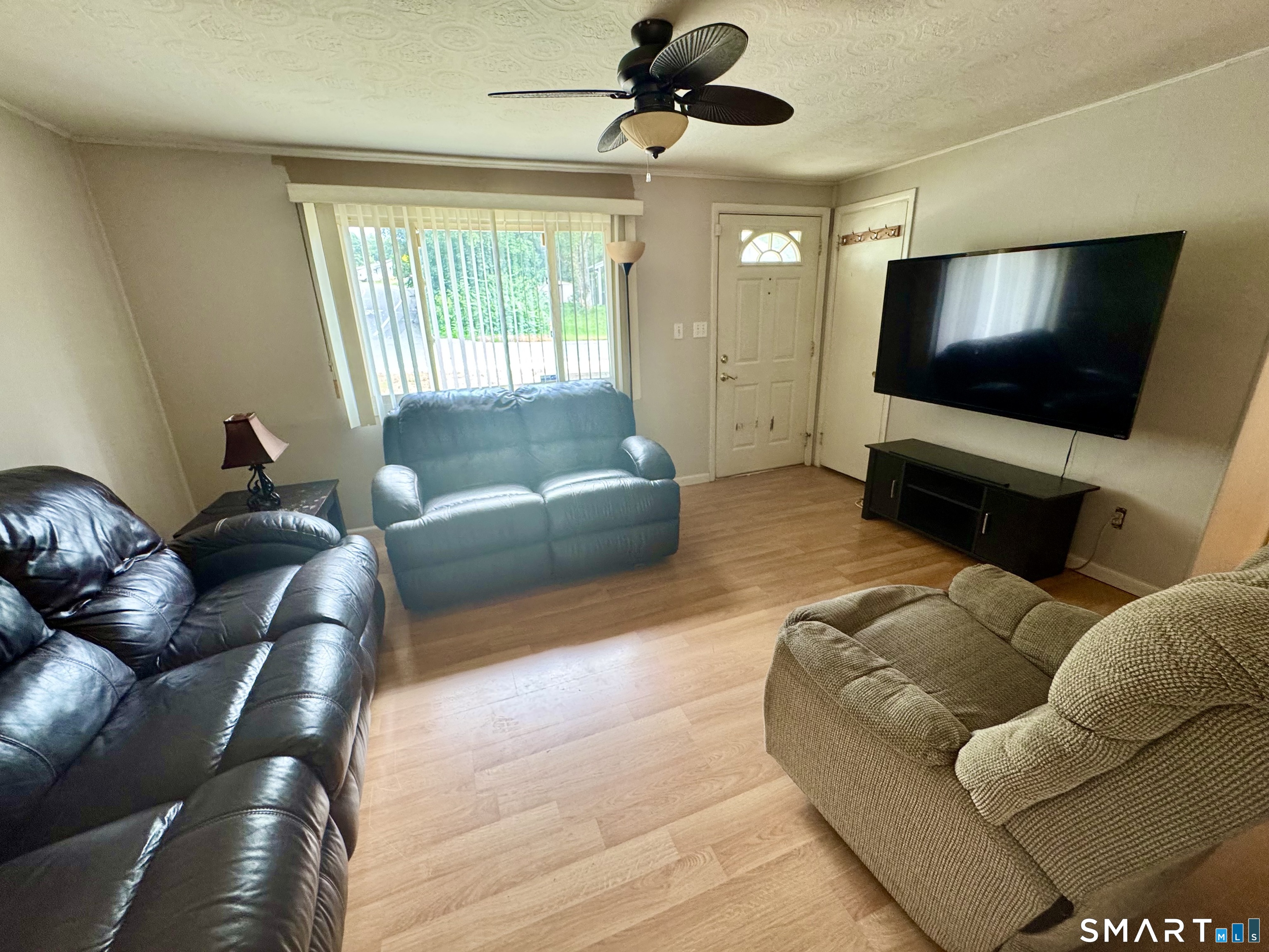 39 Brookview Avenue Waterbury CT 06706