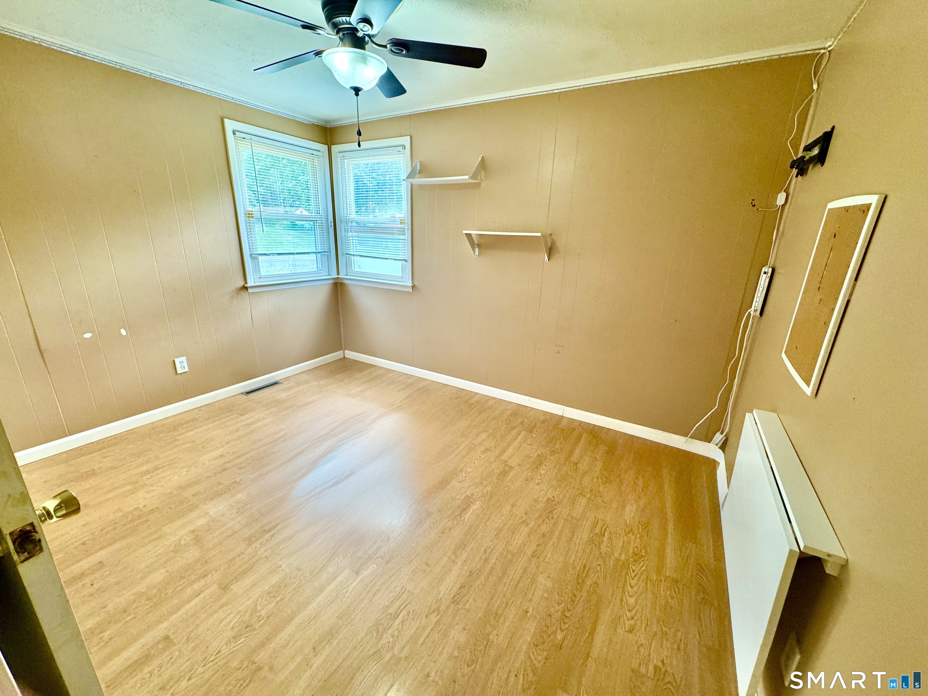 39 Brookview Avenue Waterbury CT 06706