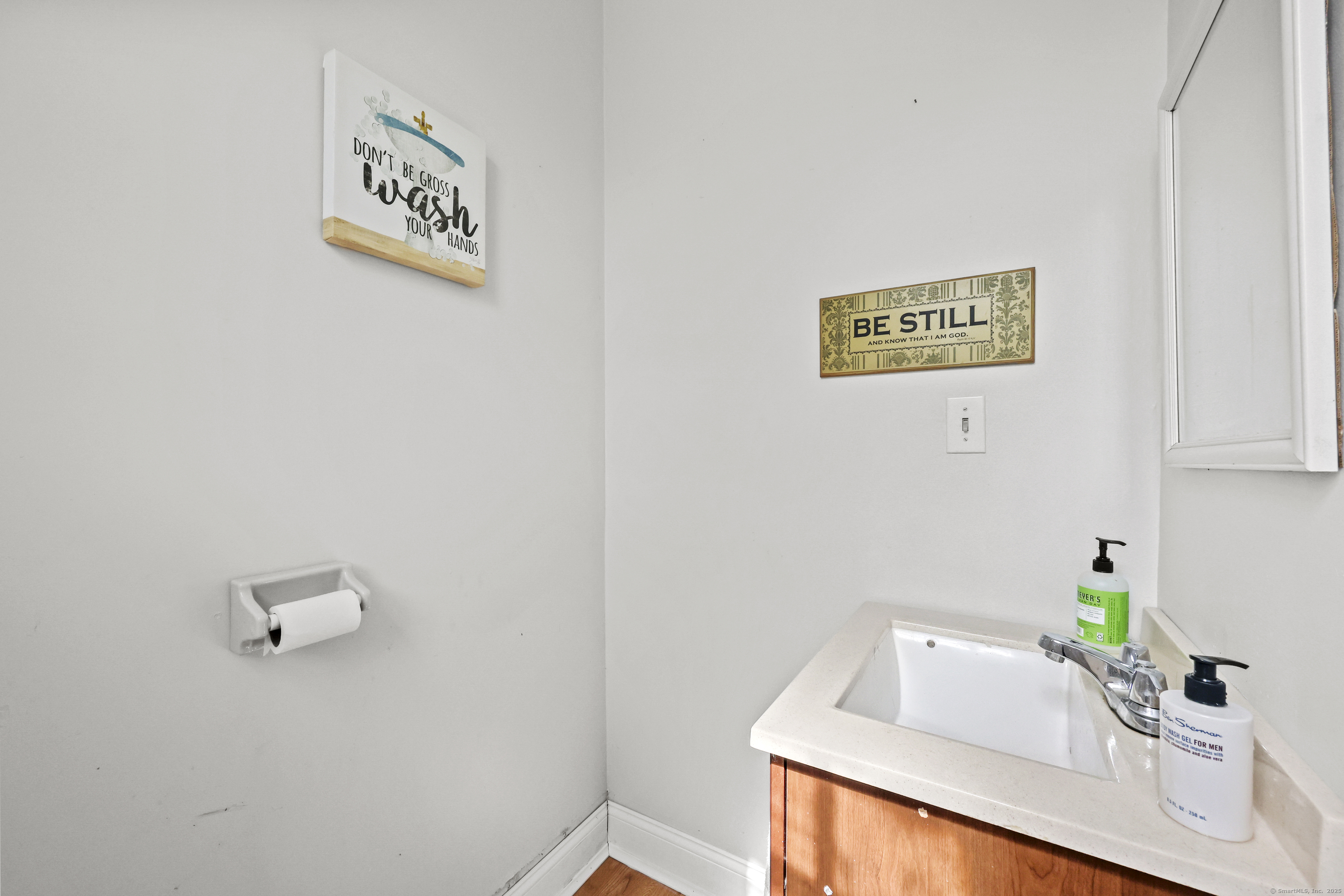 23 Hotchkiss Street Middletown CT 06457