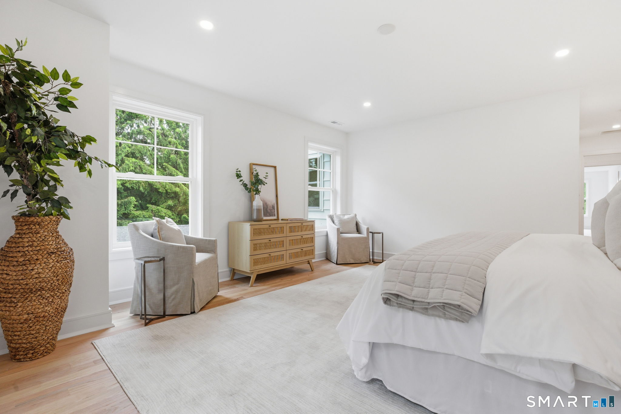 29 Suzanne Circle Fairfield CT 06825