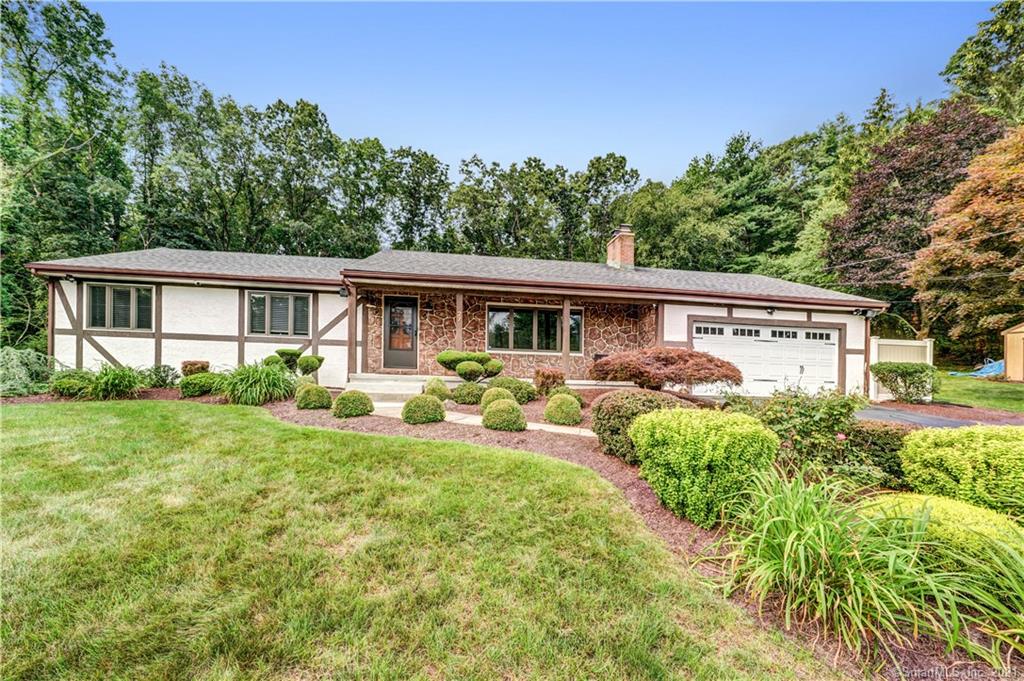 27 Legrand Road North Haven CT 06473