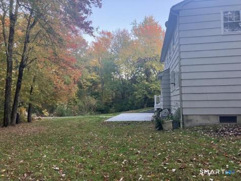 40 Sturbridge Lane Trumbull CT 06611