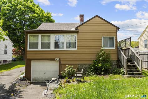 204 Bouley Avenue Waterbury CT 06705