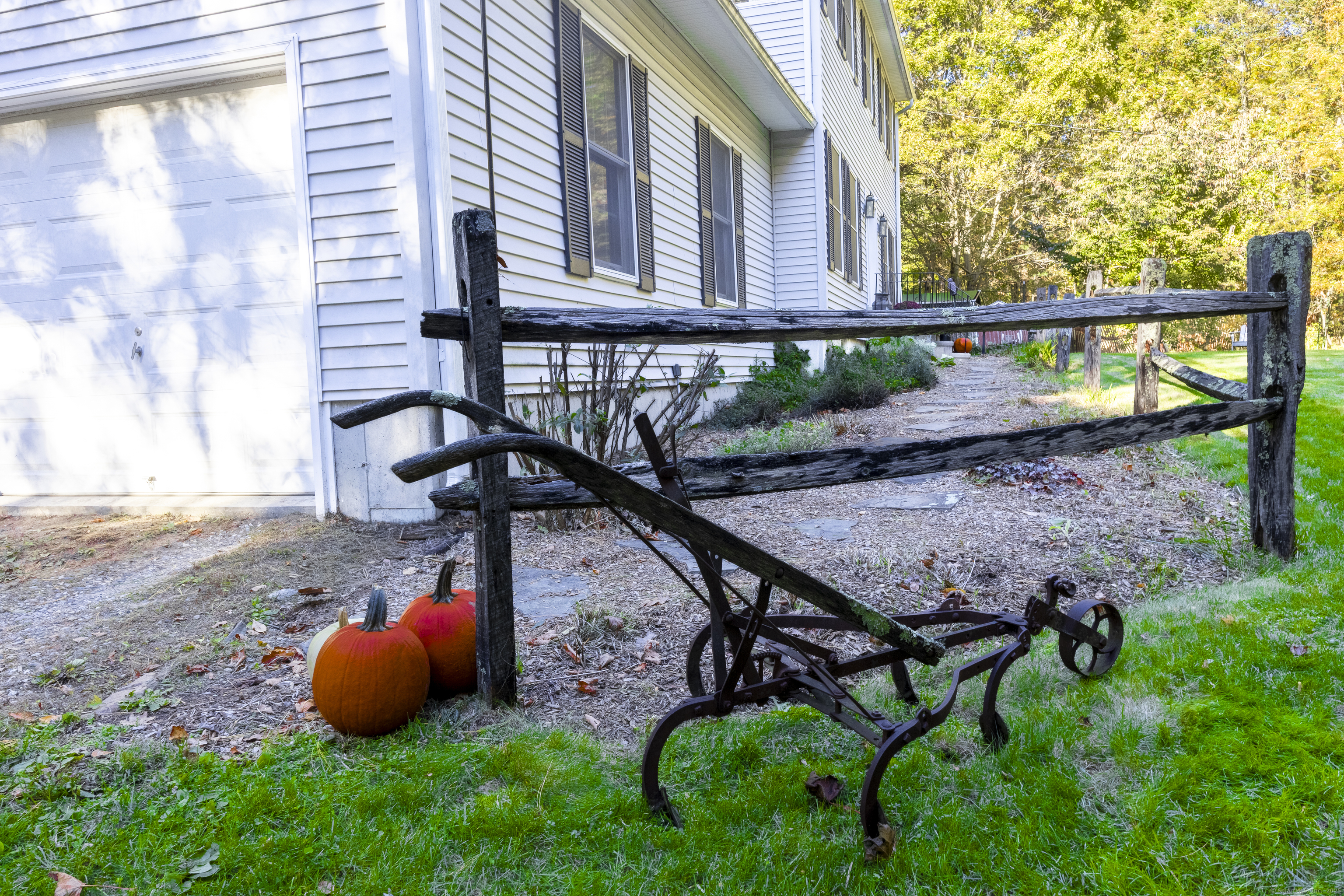 211 New Sweden Road Woodstock CT 06281