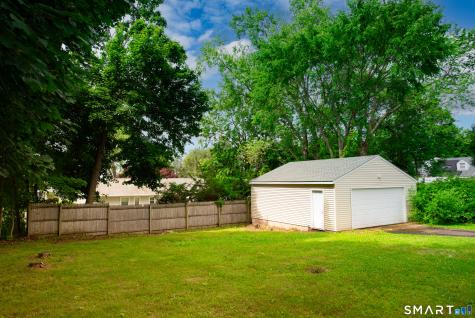 25 Harrison Drive Hamden CT 06514