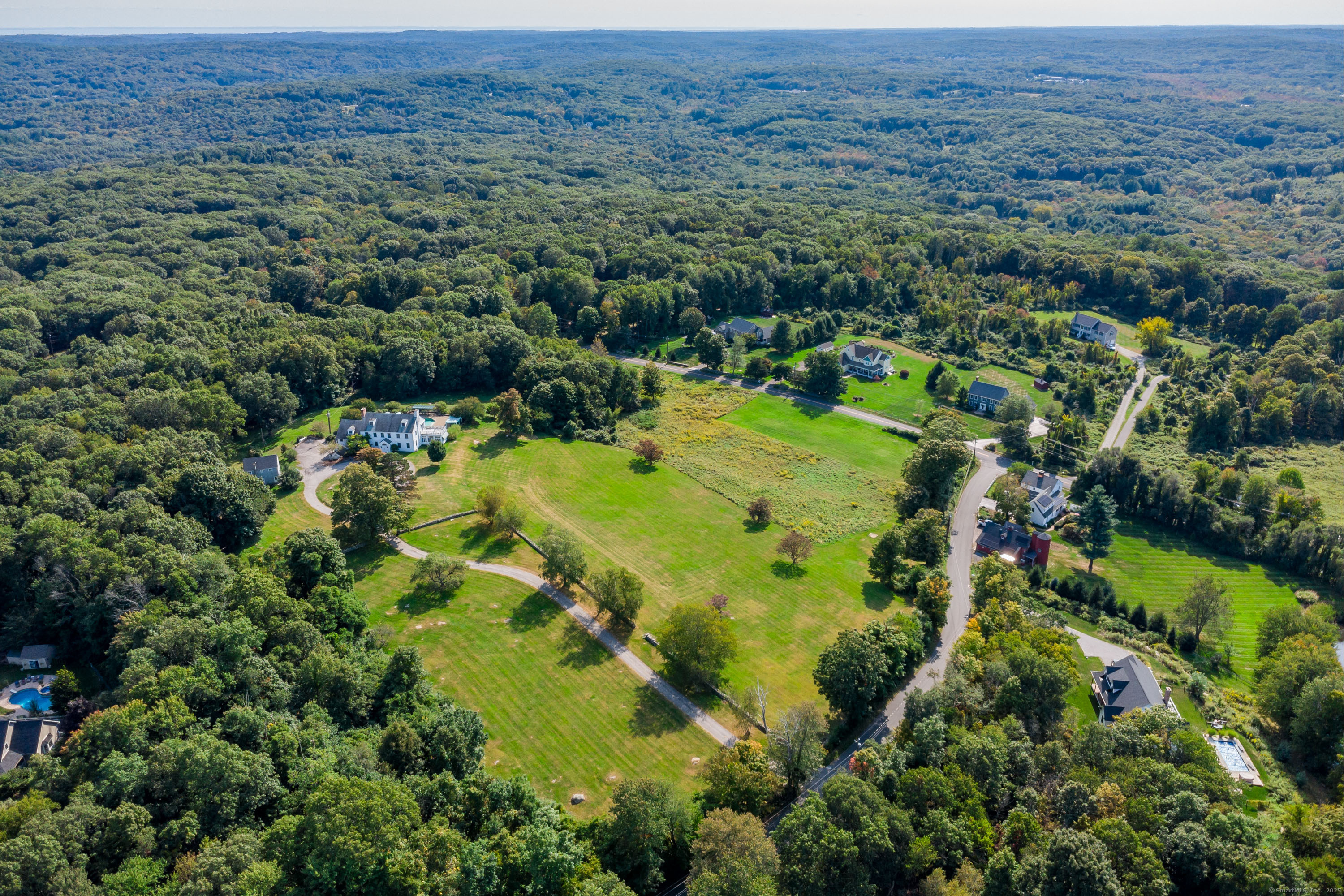 49 Great Ring Road Newtown CT 06482
