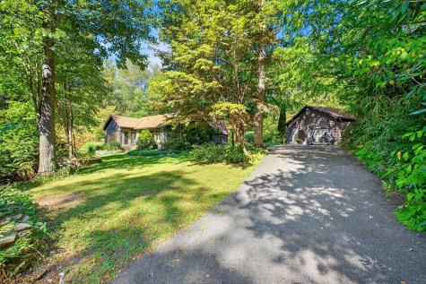 45 Indian Trail Brookfield CT 06804