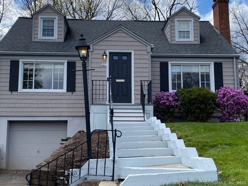 27 Arnoldale Road West Hartford CT 06119