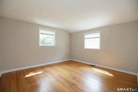 108 Glenwood Drive Plainville CT 06062