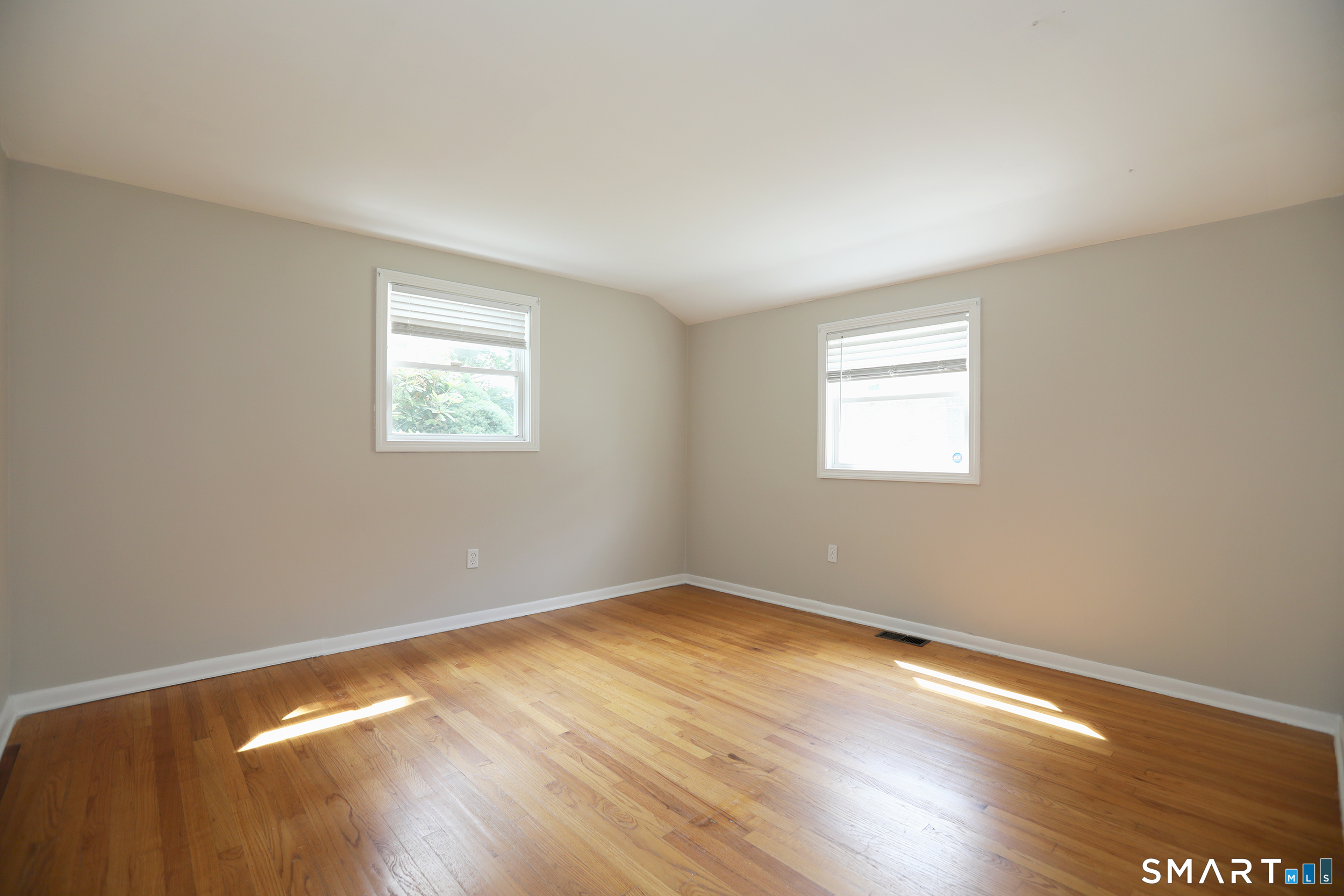 108 Glenwood Drive Plainville CT 06062