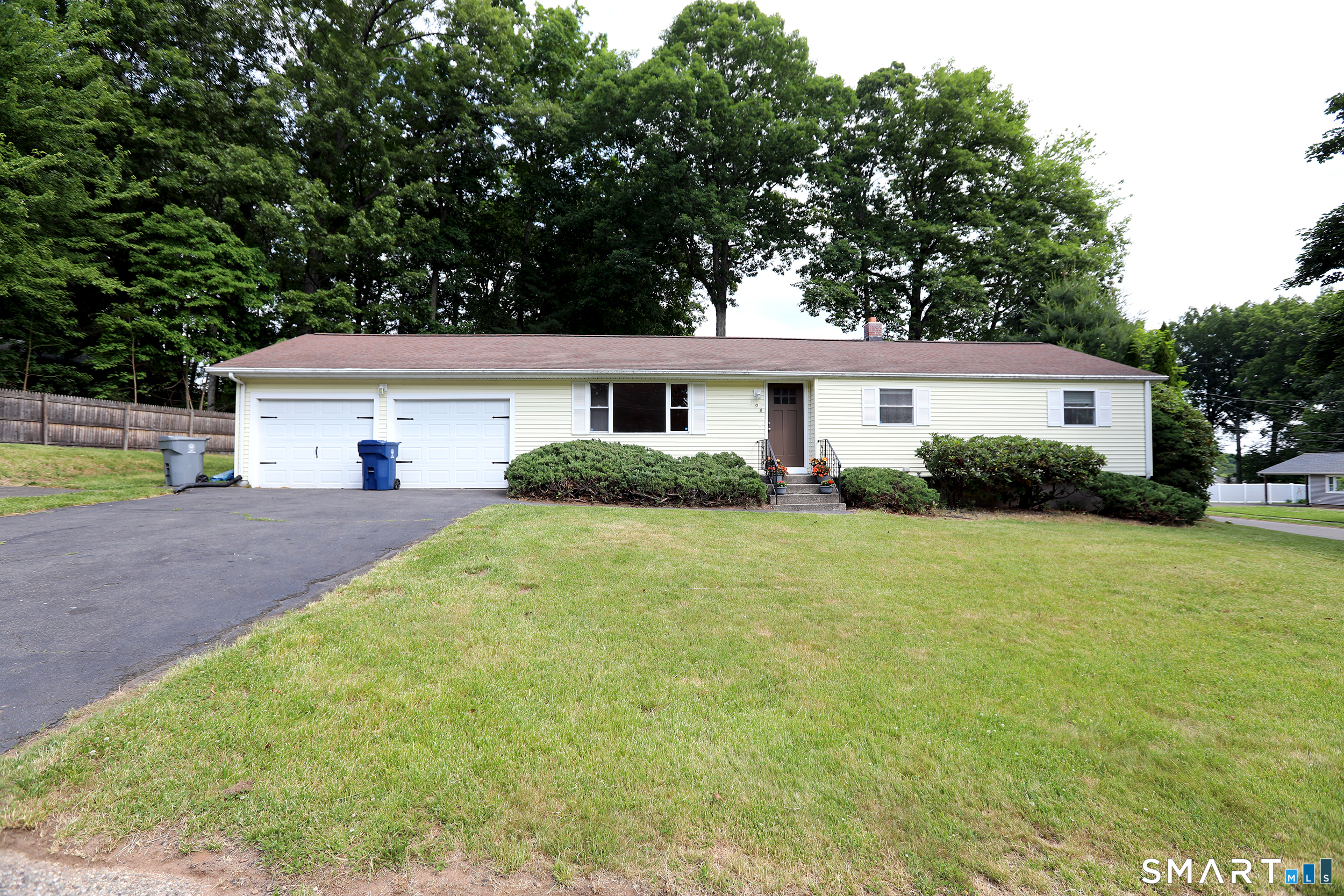 108 Glenwood Drive Plainville CT 06062