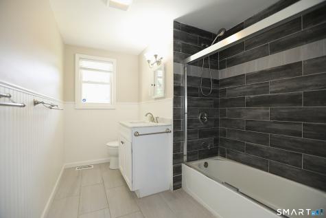 108 Glenwood Drive Plainville CT 06062