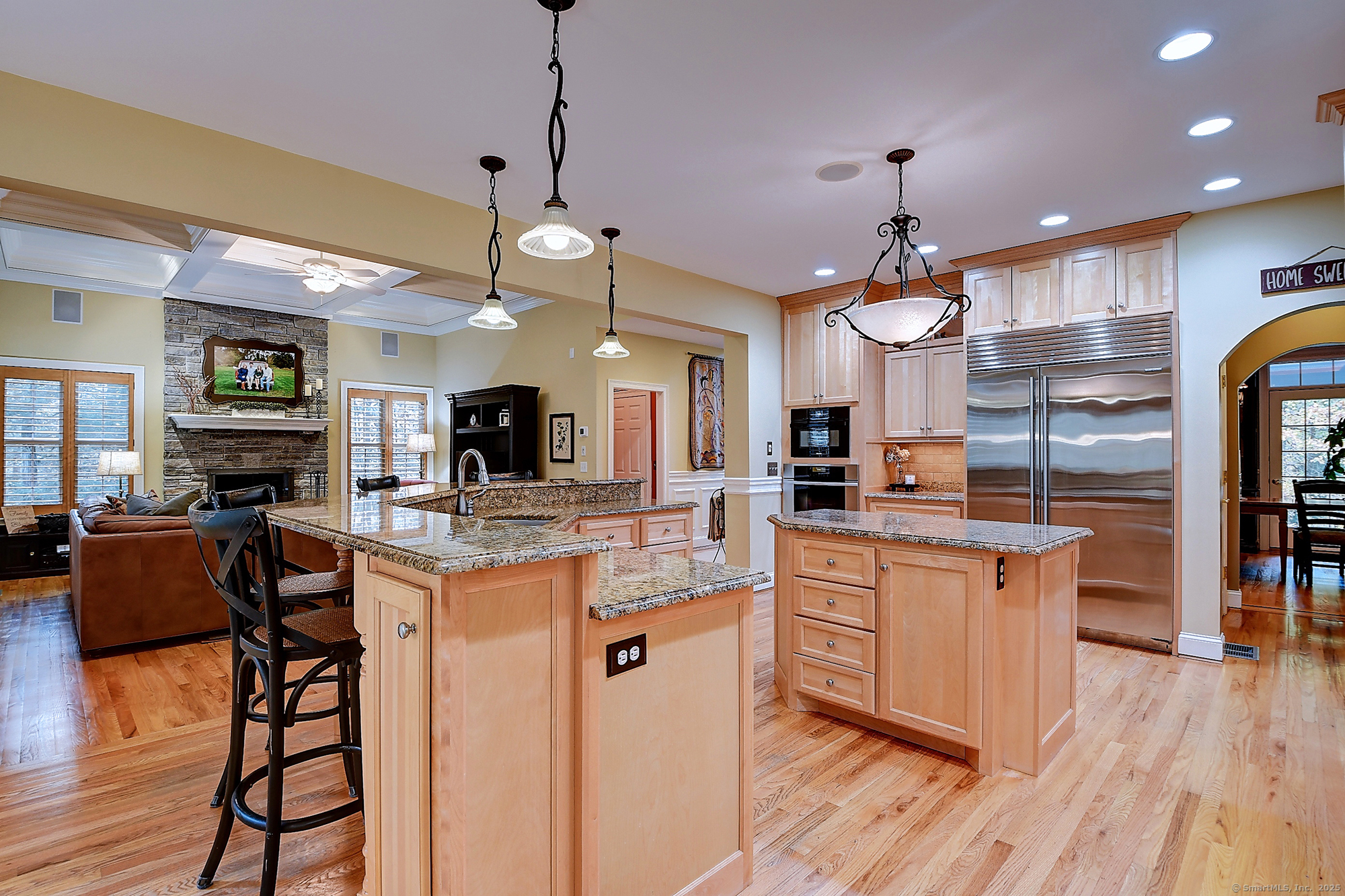 28 Lazy Valley Road Glastonbury CT 06033