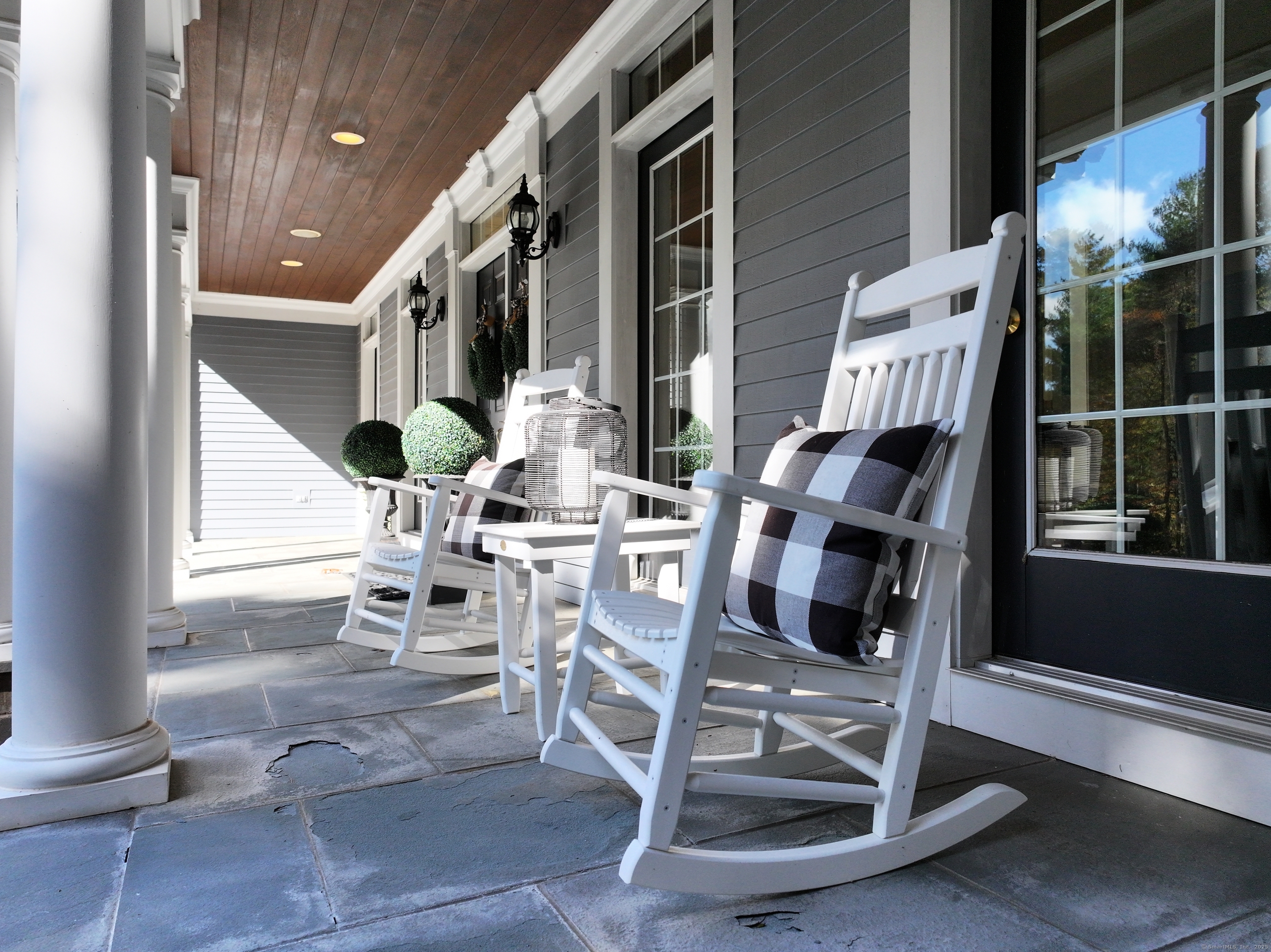 28 Lazy Valley Road Glastonbury CT 06033