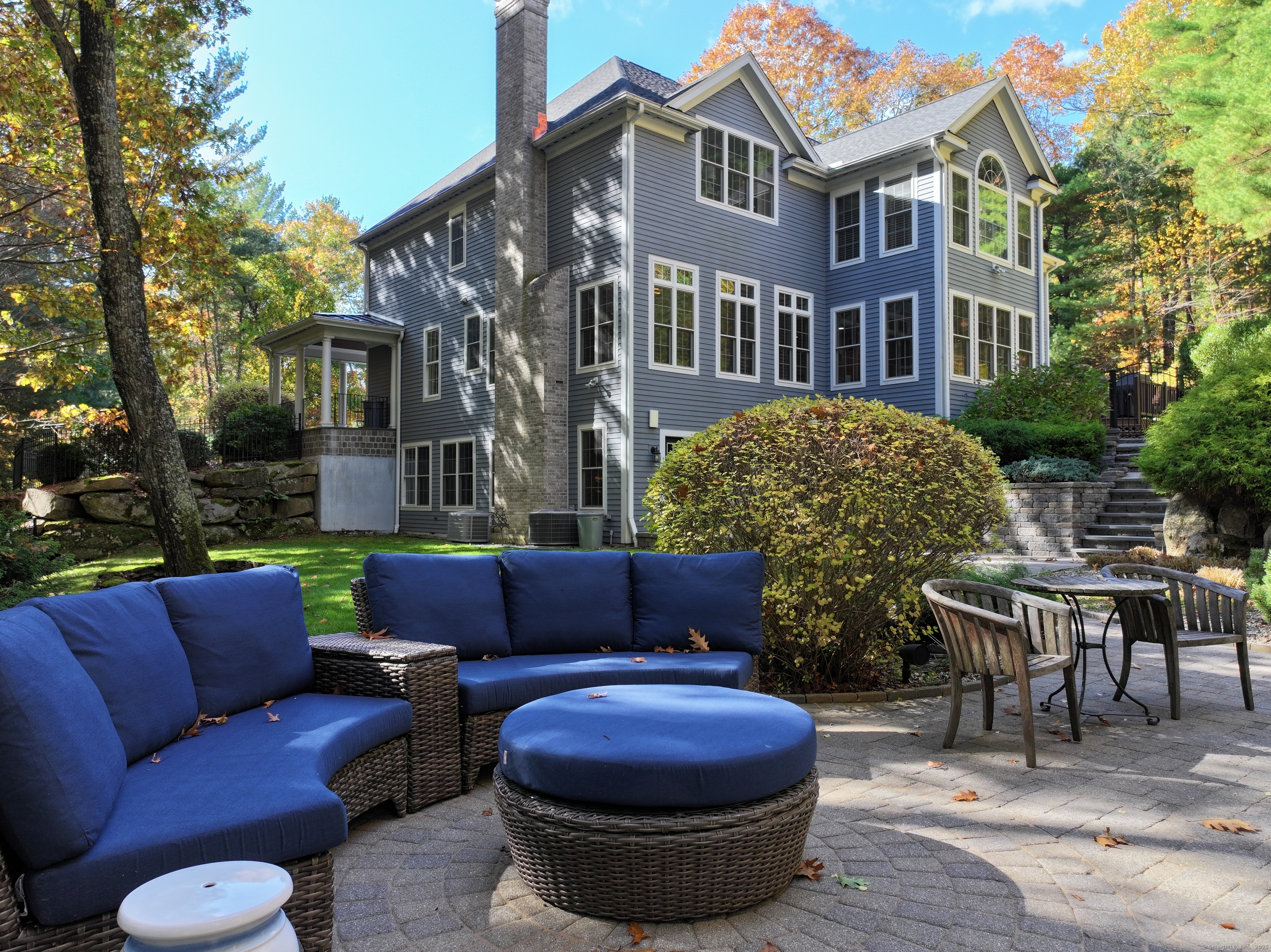 28 Lazy Valley Road Glastonbury CT 06033