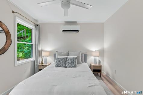 51 Bankside Trail Newtown CT 06482