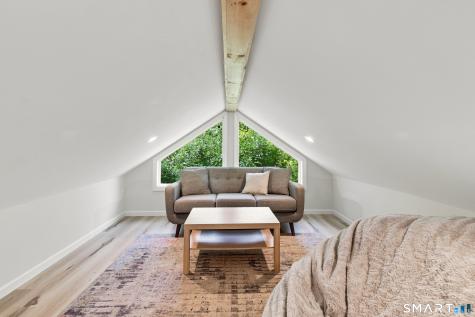 51 Bankside Trail Newtown CT 06482