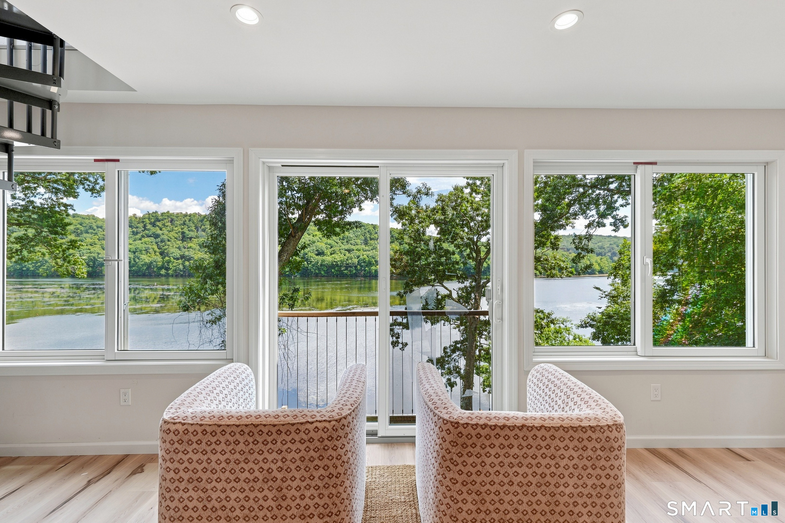 51 Bankside Trail Newtown CT 06482