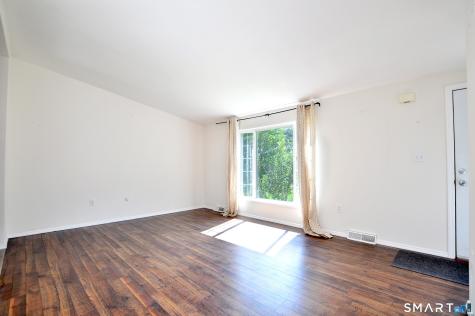 1 Laurel Circle East Windsor CT 06088