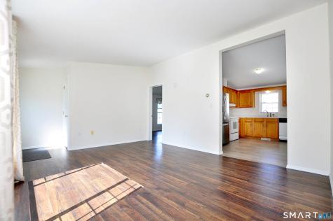 1 Laurel Circle East Windsor CT 06088