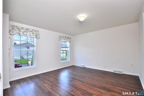 1 Laurel Circle East Windsor CT 06088