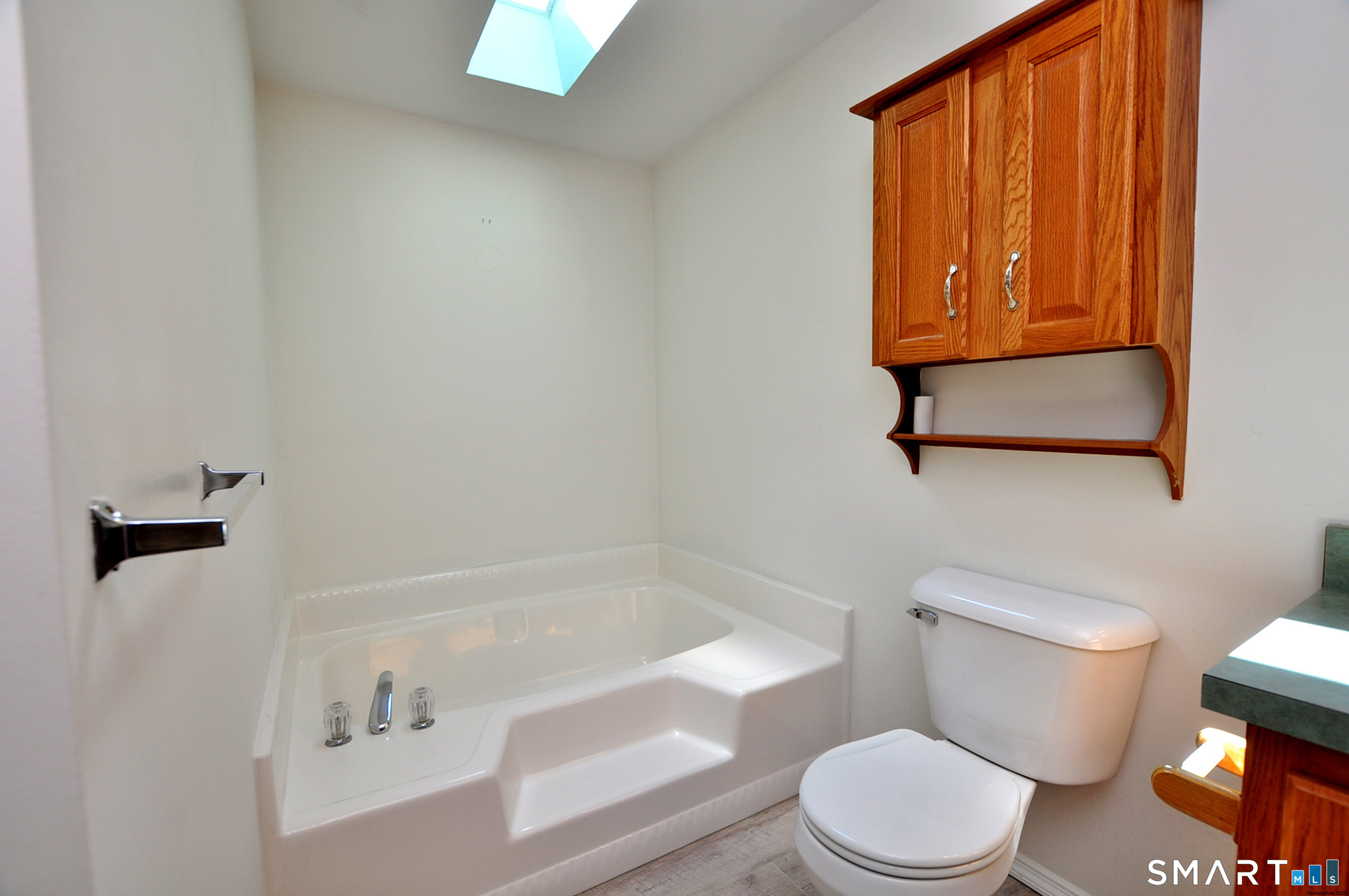1 Laurel Circle East Windsor CT 06088