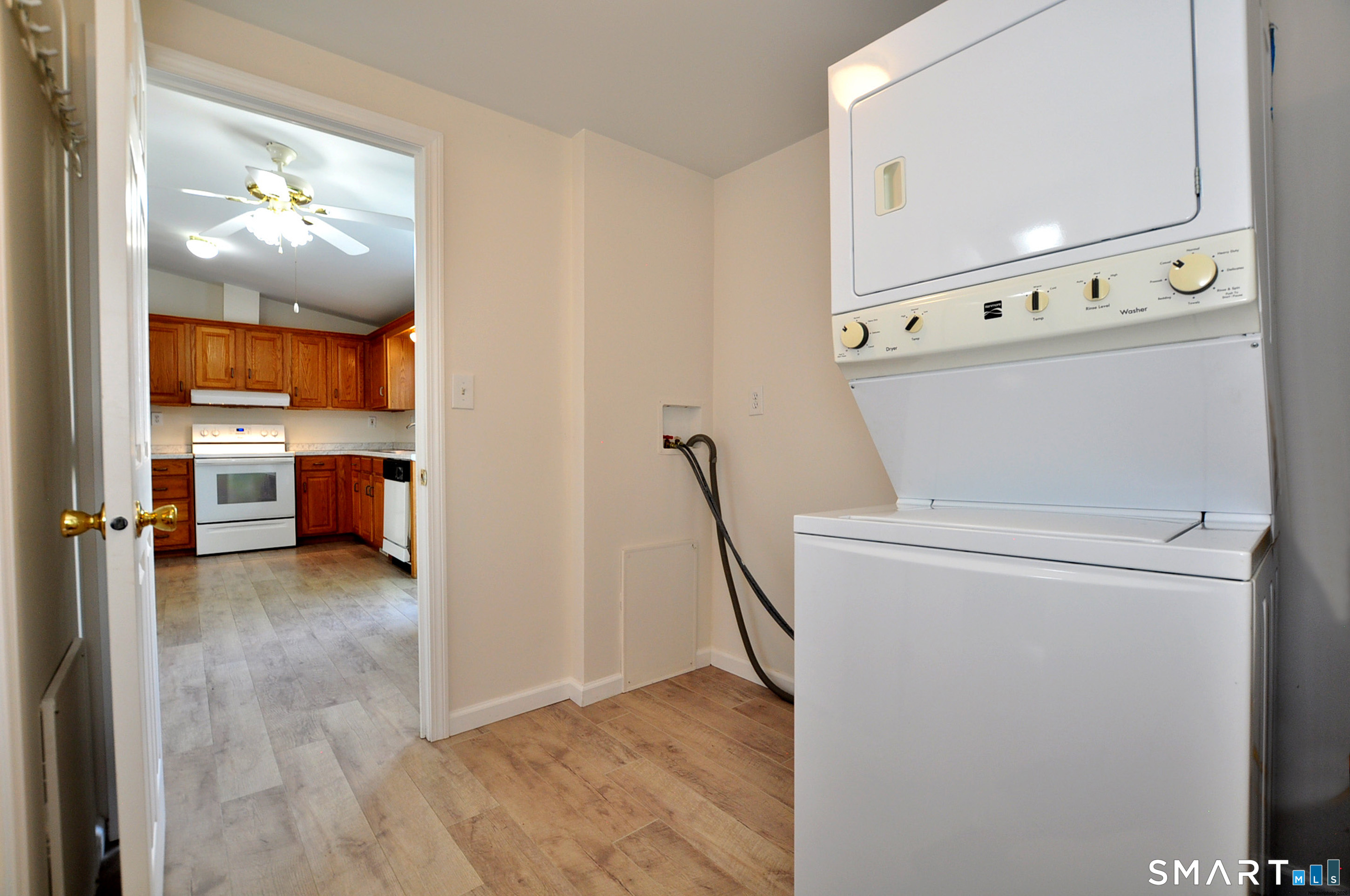 1 Laurel Circle East Windsor CT 06088