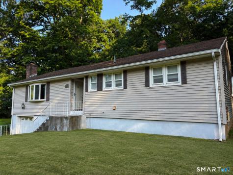 210 Griswoldville Avenue Newington CT 06111