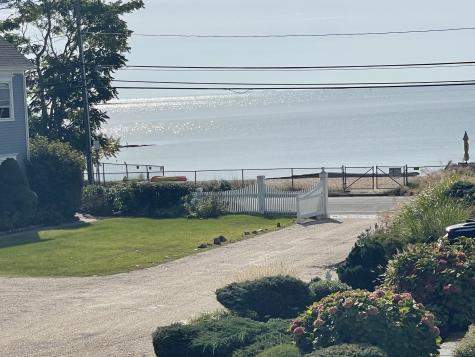 76 Limewood Avenue Branford CT 06405